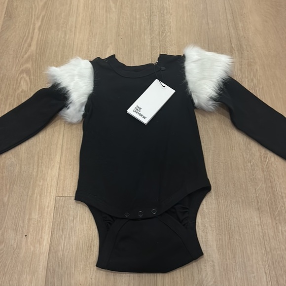 The Tiny Univers size 3-6mths lot all new with tags. 5 pieces total - Picture 6 of 10